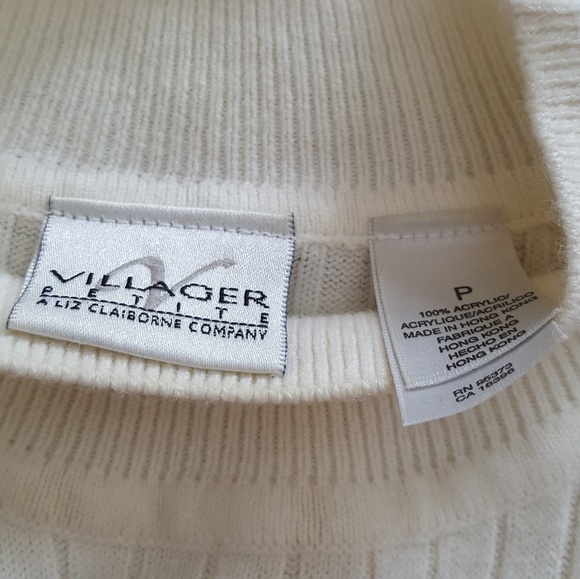 Villager Mock Neck Sweater - Picture 4 of 4